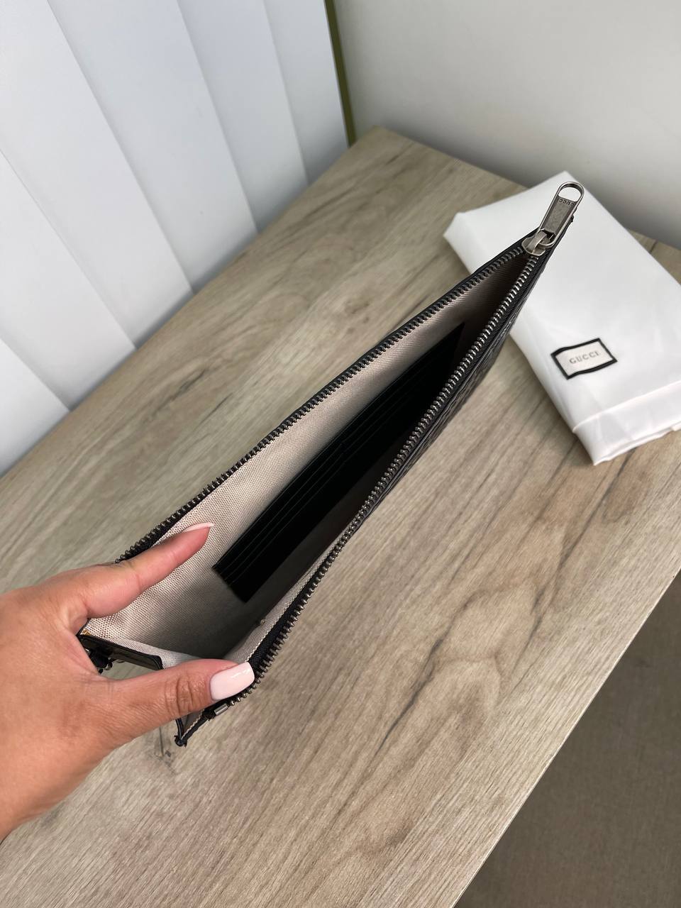 Коллекционная папка Gucci BP-16990 Коллекционная папка Gucci BP-16990