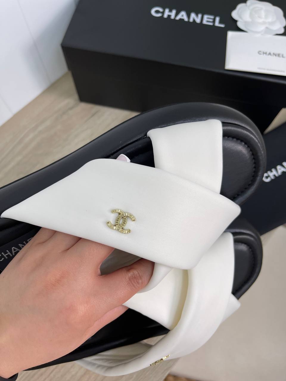 Коллекционные шлёпанцы Chanel BP-13173 Коллекционные шлёпанцы Chanel BP-13173