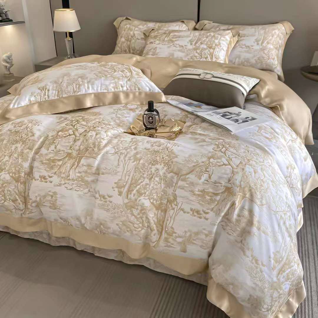 Бежевый комплект постельного белья Christian Dior BP-48365 Бежевый комплект постельного белья Christian Dior BP-48365