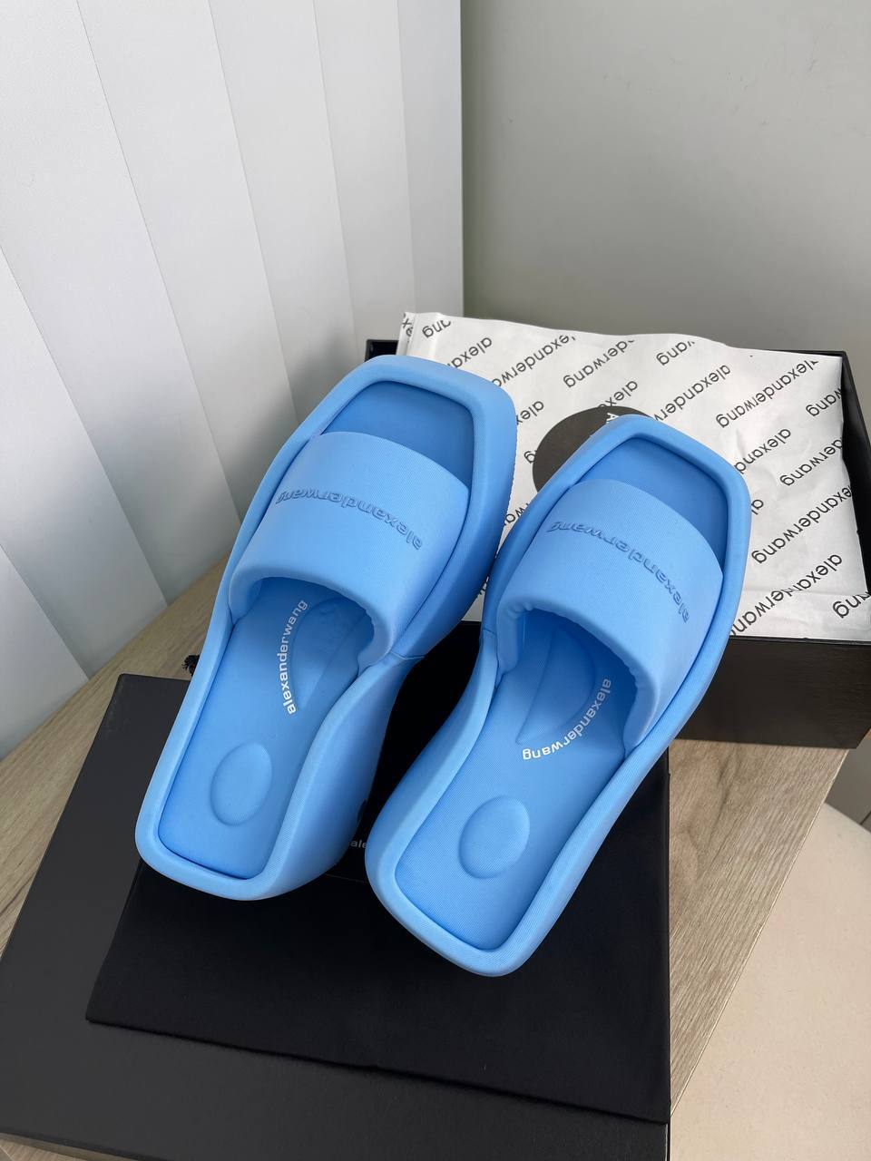 Шлёпанцы коллекционные Alexander Wang BP-13935 Шлёпанцы коллекционные Alexander Wang BP-13935