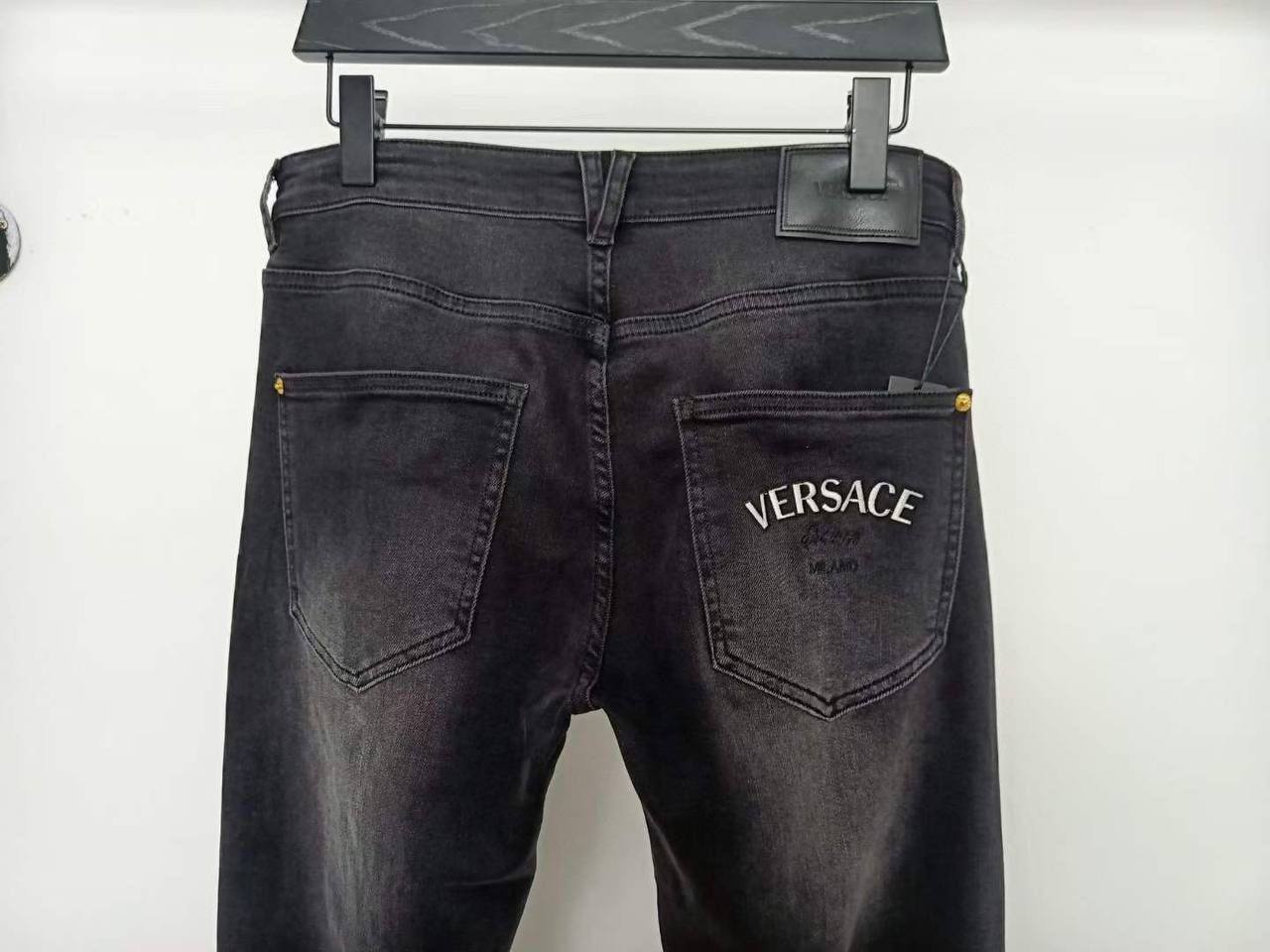 Джинсы Versace BP-53575 повседневные Джинсы Versace BP-53575 повседневные