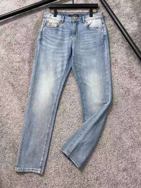 Джинсы Louis Vuitton BP-30345 повседневные Джинсы Louis Vuitton BP-30345 повседневные