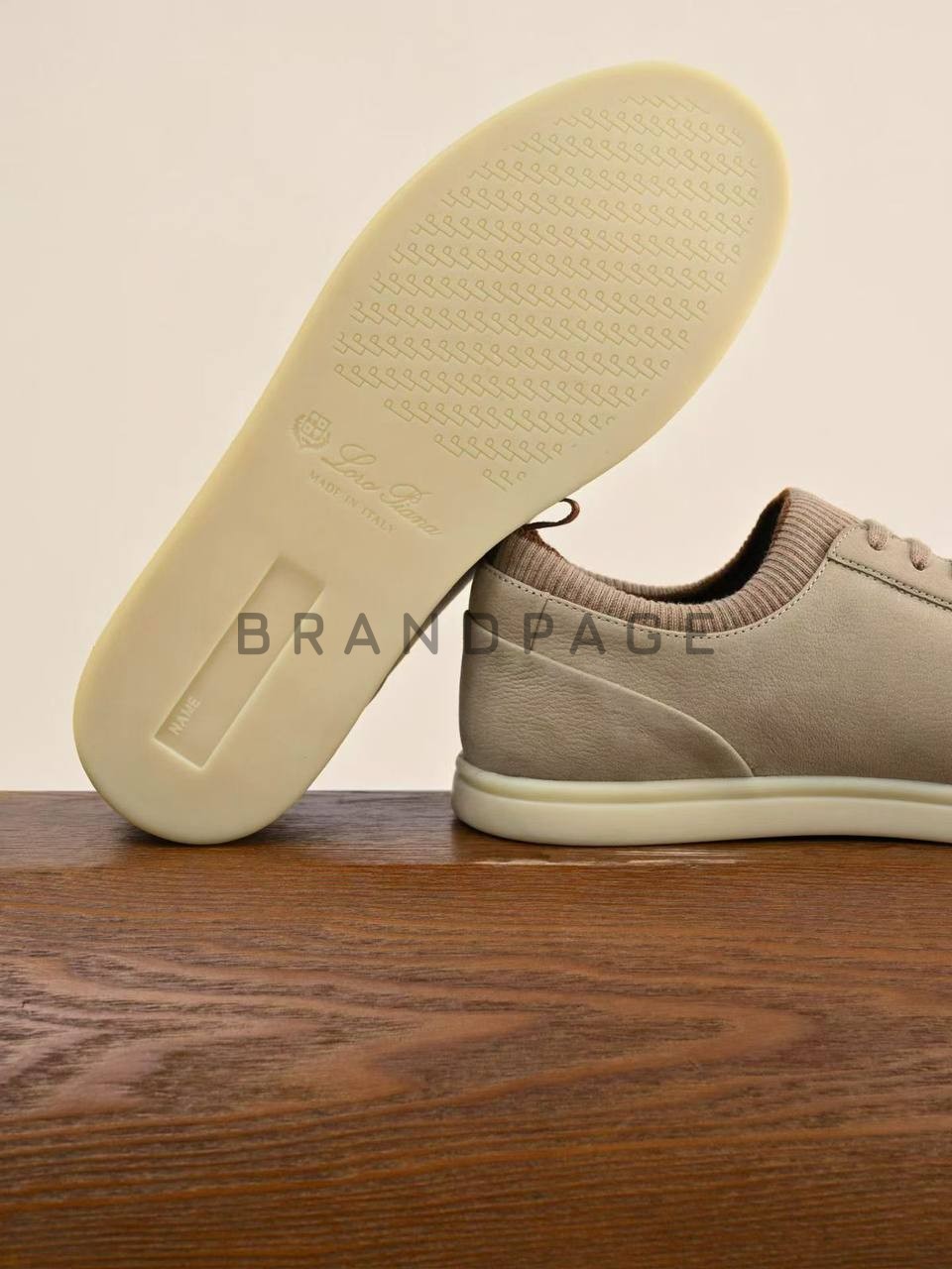 Кеды из телячьей кожи Loro Piana Soho walk sneaker Кеды из телячьей кожи Loro Piana Soho walk sneaker