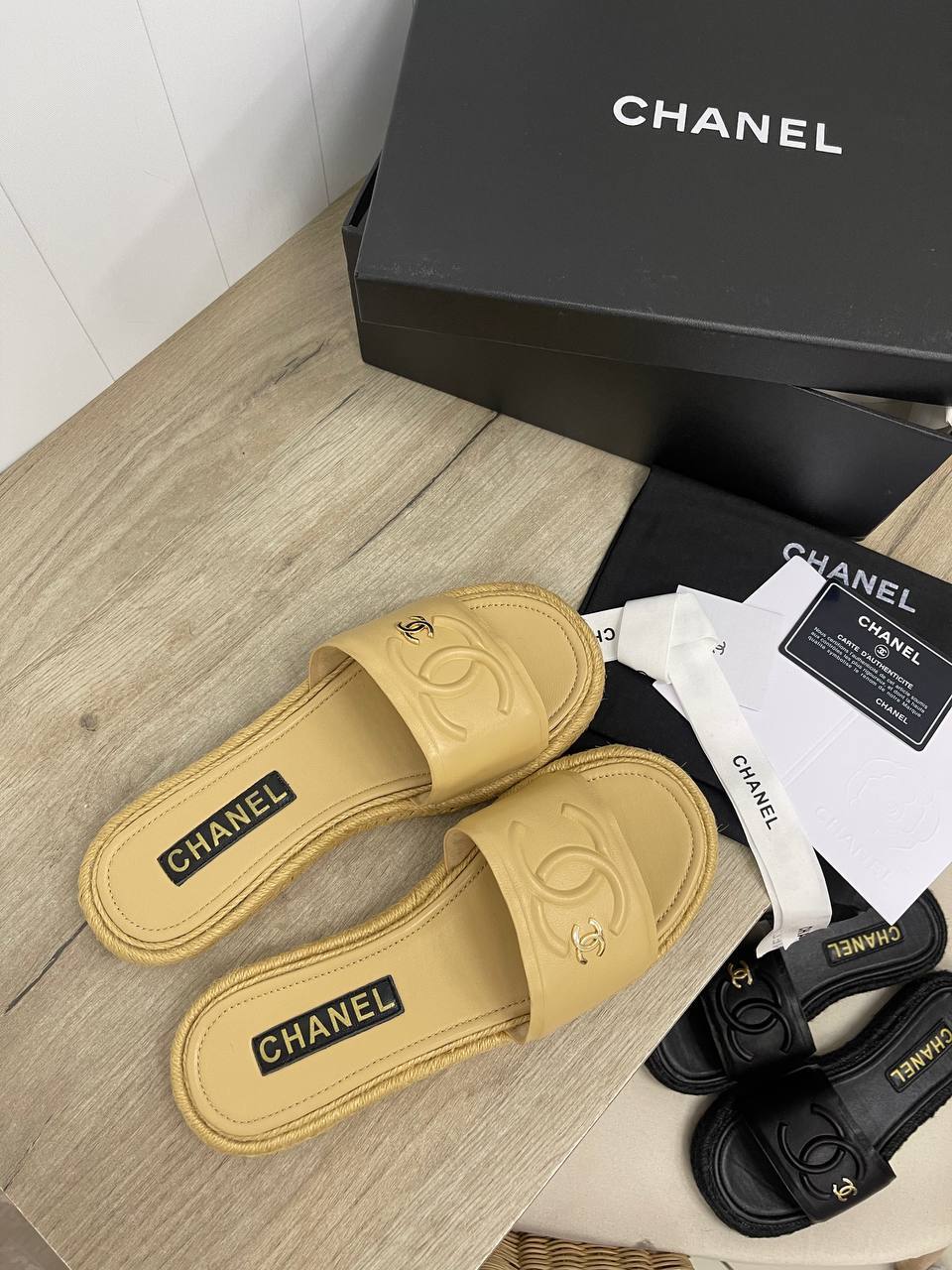 Шлепанцы трендовые Chanel BP-32733 Шлепанцы трендовые Chanel BP-32733