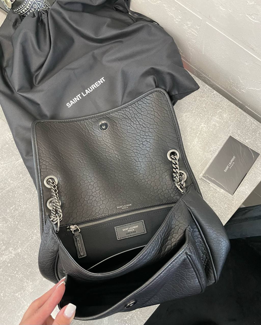 Женская сумка премиум 28 см Yves Saint Laurent BP-42324 Женская сумка премиум 28 см Yves Saint Laurent BP-42324