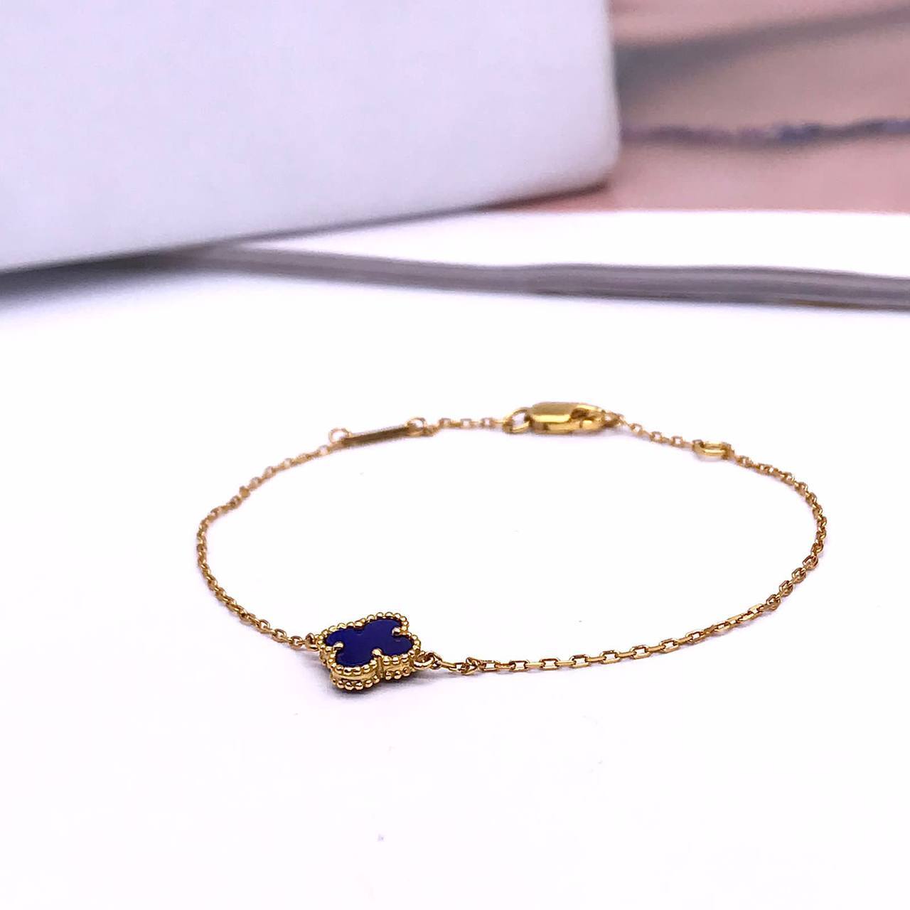 Трендовый браслет Van Cleef BP-18285 Трендовый браслет Van Cleef BP-18285