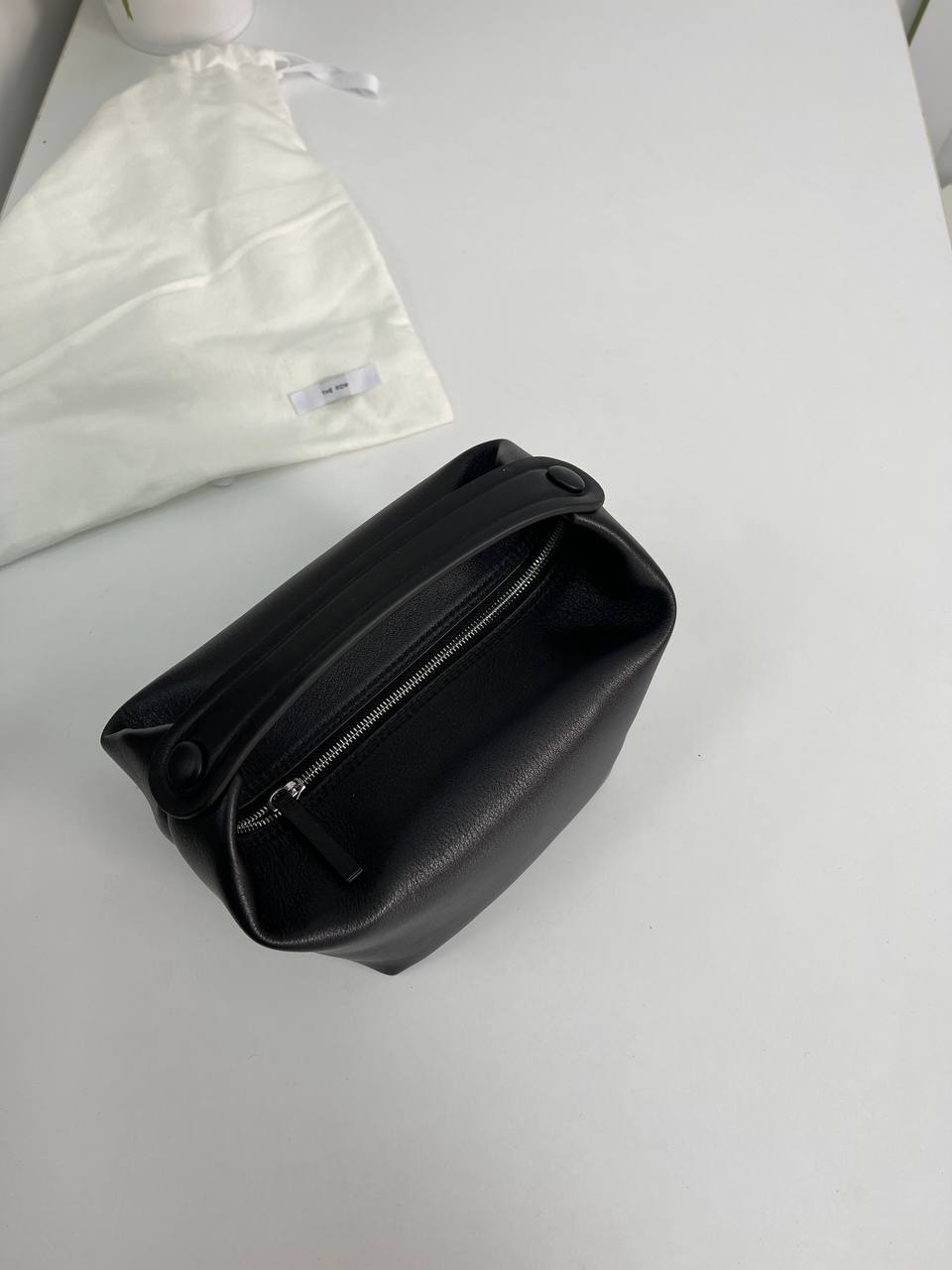 Элегантная женская сумка The Row BP-23230 Элегантная женская сумка The Row BP-23230