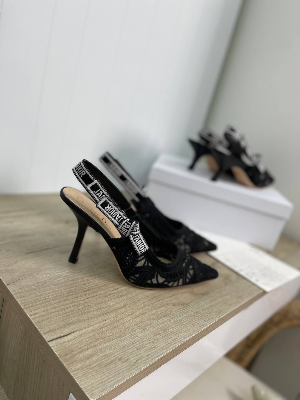 Коллекционные слингбэки J'Adior Christian Dior BP-25280 Коллекционные слингбэки J'Adior Christian Dior BP-25280