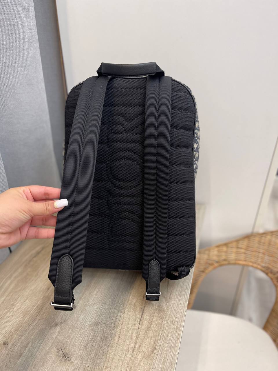 Стильный рюкзак Christian Dior BP-40242 Стильный рюкзак Christian Dior BP-40242