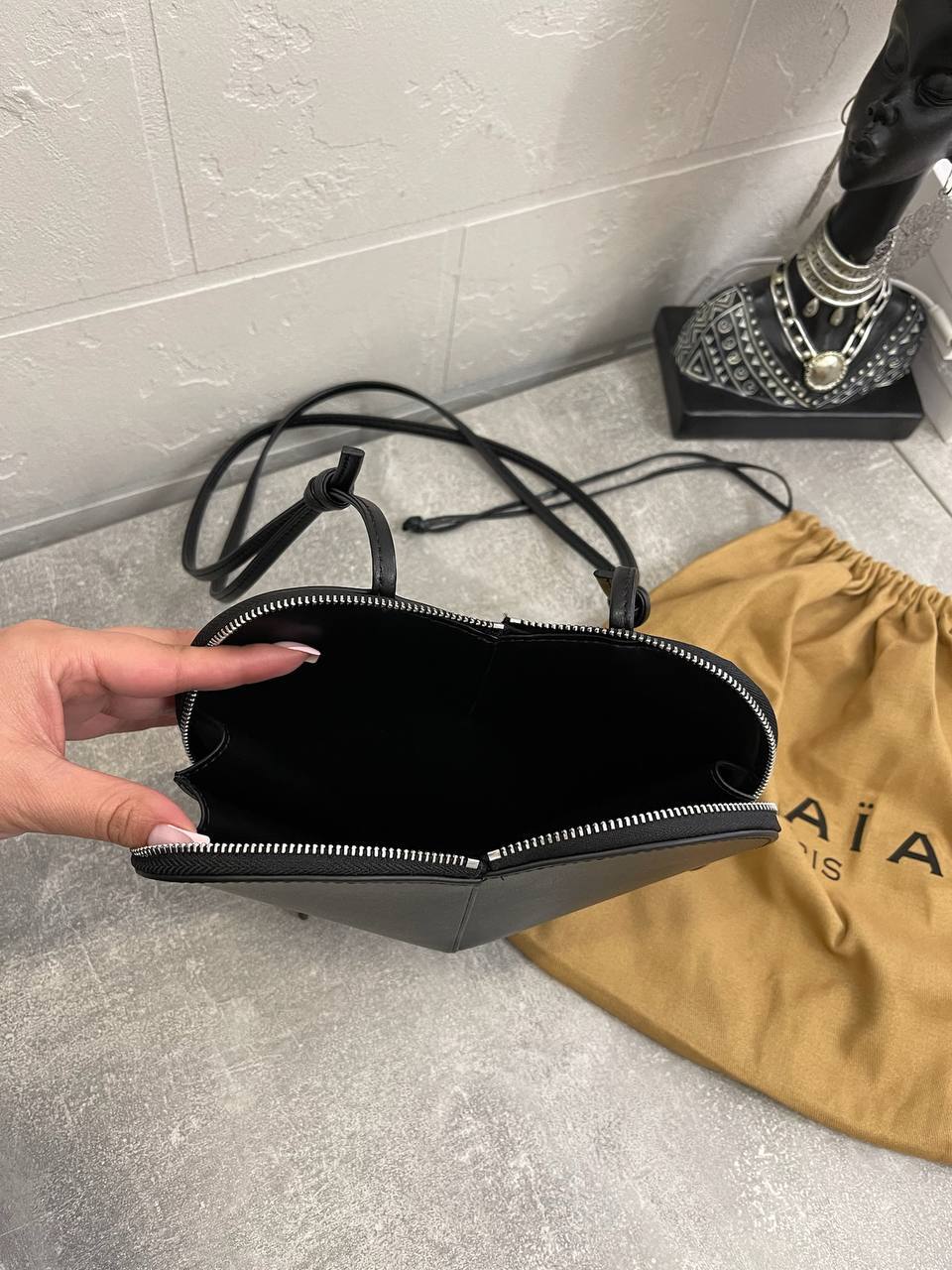 Премиум женская сумка Alaia BP-52281 Премиум женская сумка Alaia BP-52281