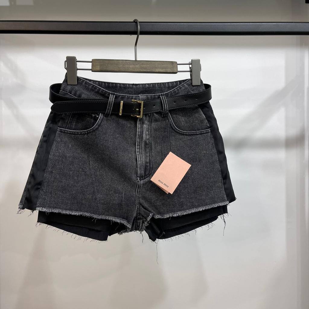 Трендовые шорты Miu Miu BP-26256 Трендовые шорты Miu Miu BP-26256