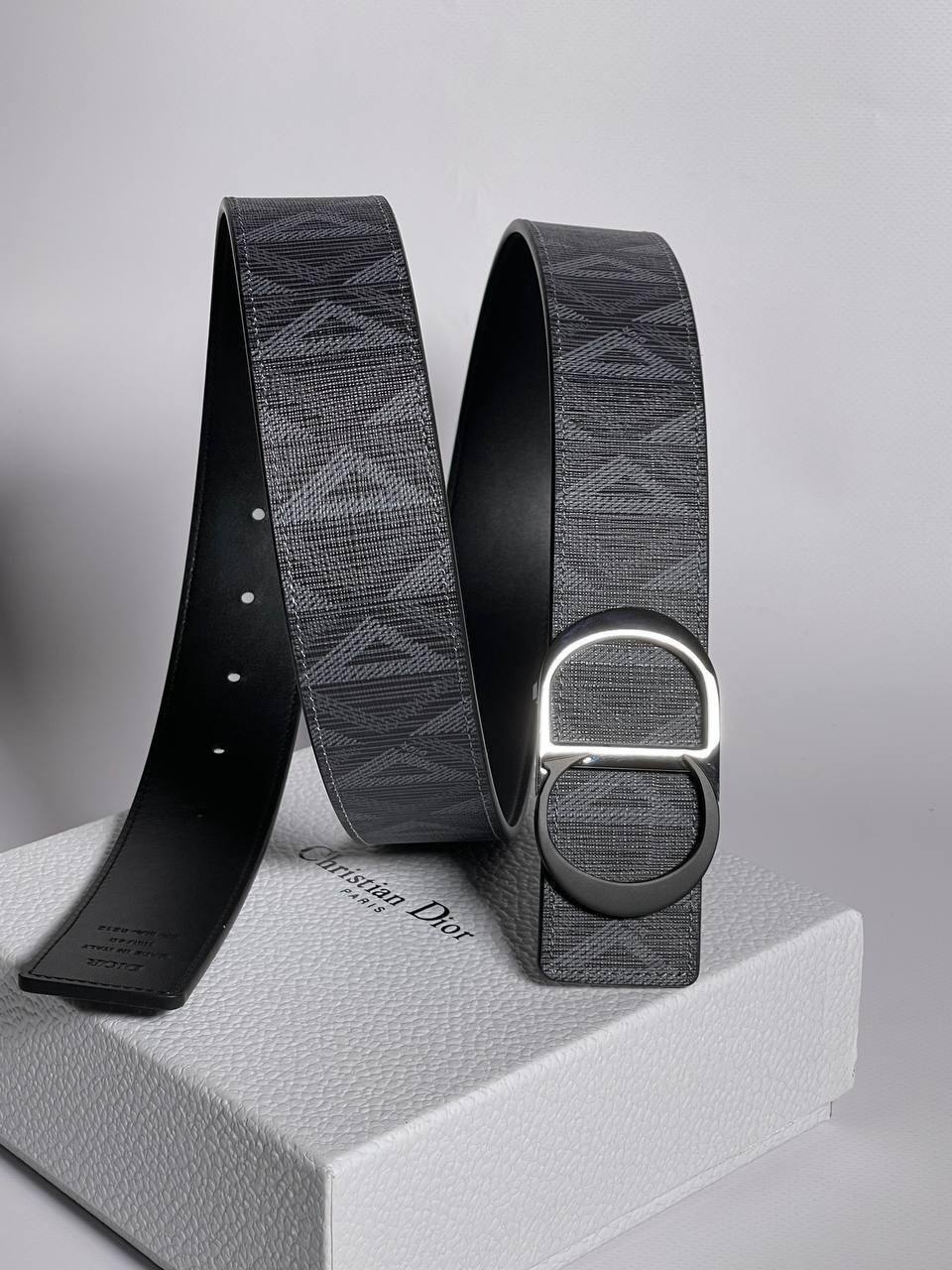 Ремень мужской стильный Christian Dior BP-41318 Ремень мужской стильный Christian Dior BP-41318