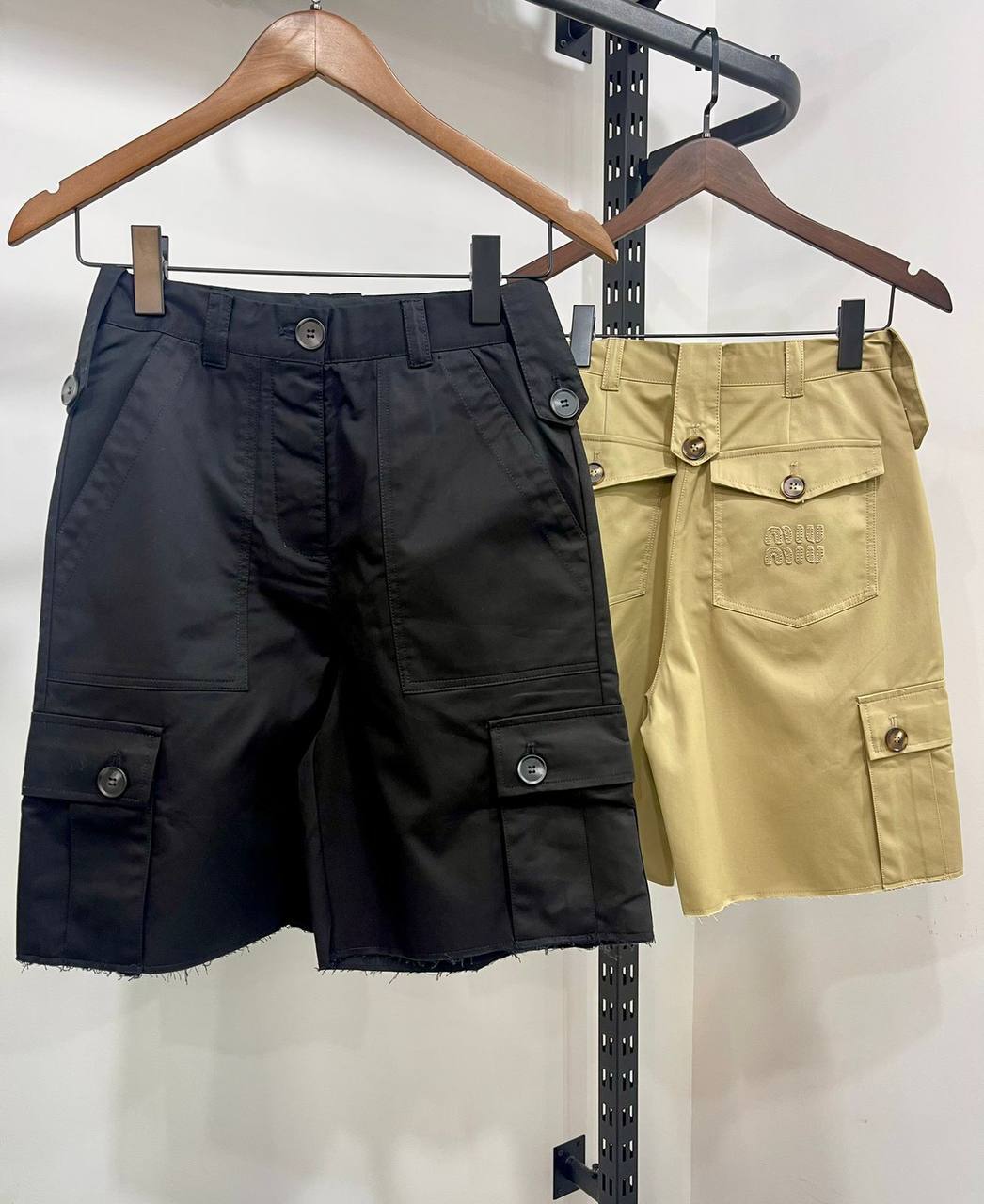 Шорты премиум Miu Miu BP-29236 Шорты премиум Miu Miu BP-29236