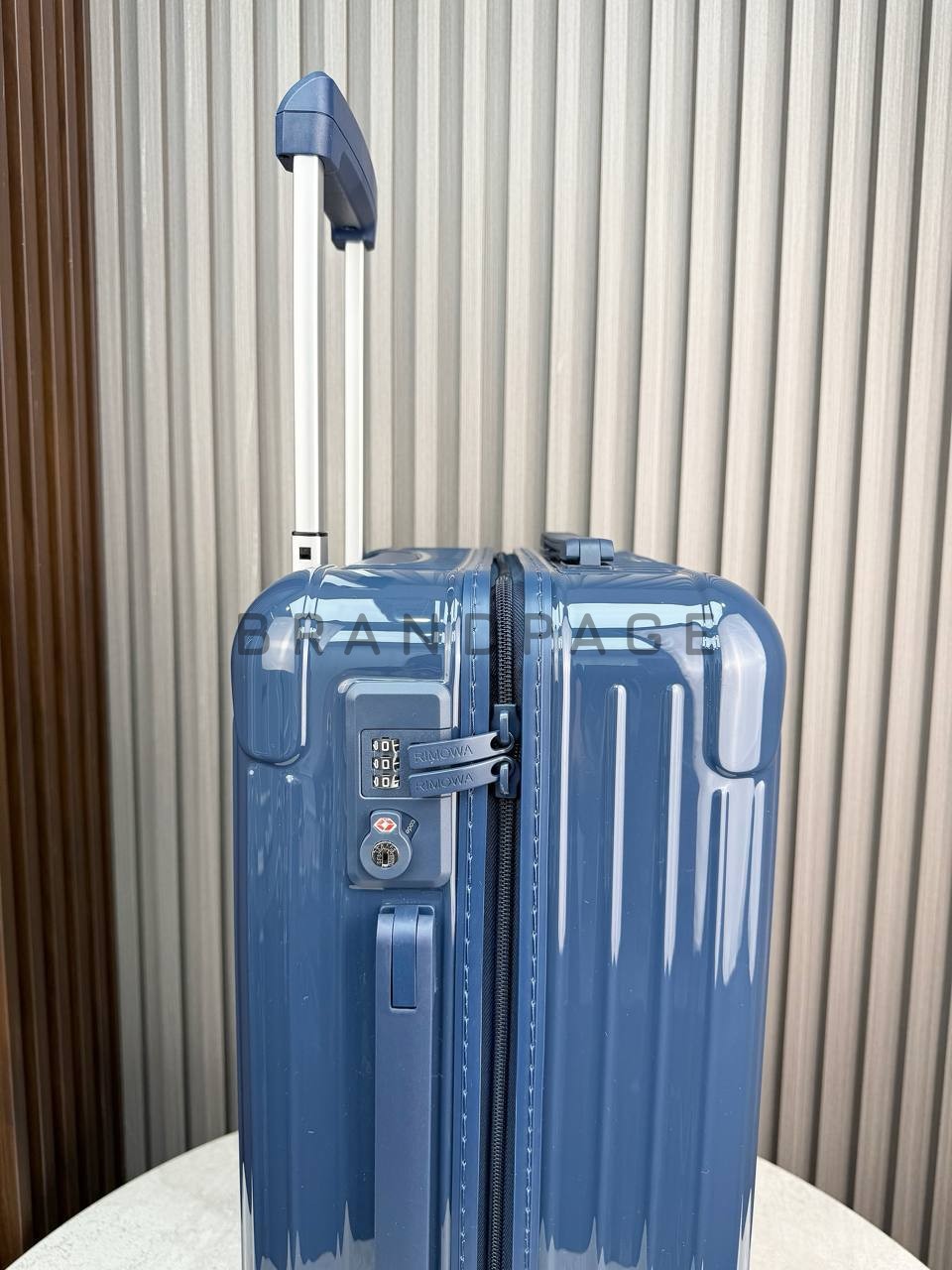 Спортивный костюм из шерсти Loro Piana BPLUX12468 Спортивный костюм из шерсти Loro Piana BPLUX12468