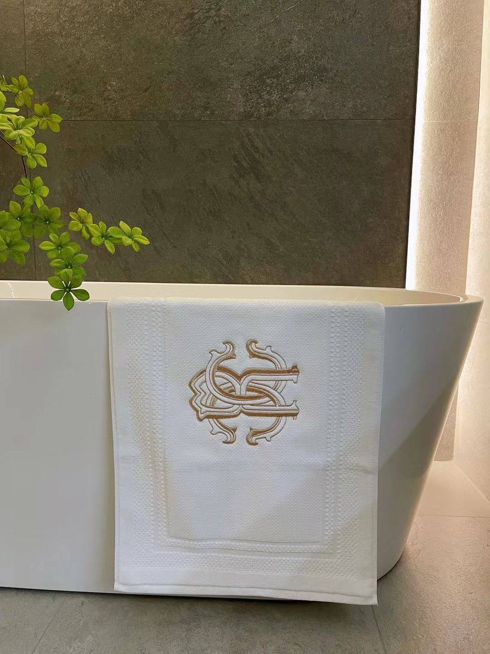 Roberto Cavalli BP-33322 коврик 60х80см Roberto Cavalli BP-33322 коврик 60х80см