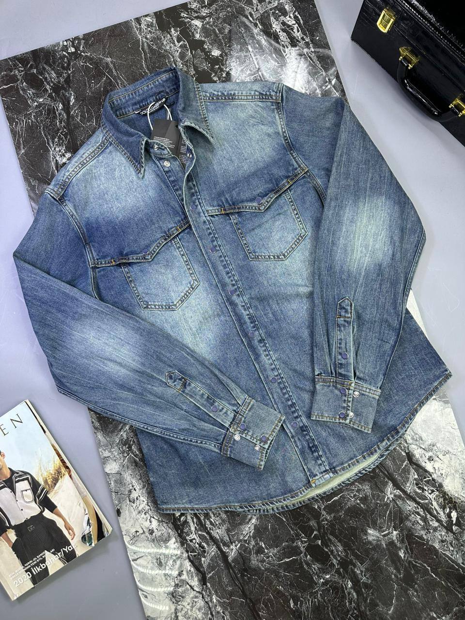 Джинсовая дизайнерская рубашка Dolce & Gabbana BP-40304 Джинсовая дизайнерская рубашка Dolce & Gabbana BP-40304