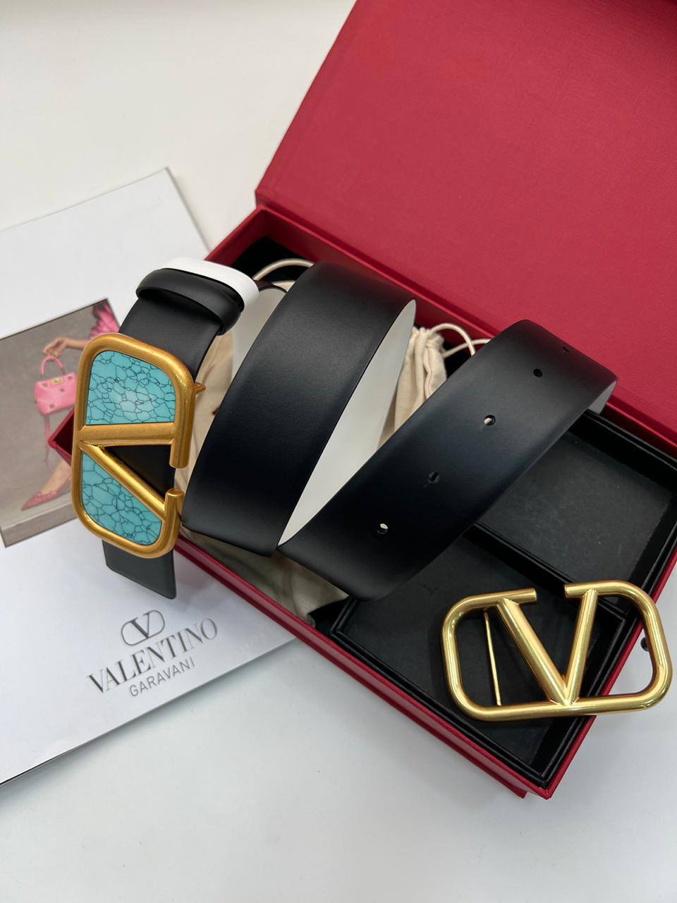 Двухсторонний ремень коллекционный Valentino BP-35075 Двухсторонний ремень коллекционный Valentino BP-35075