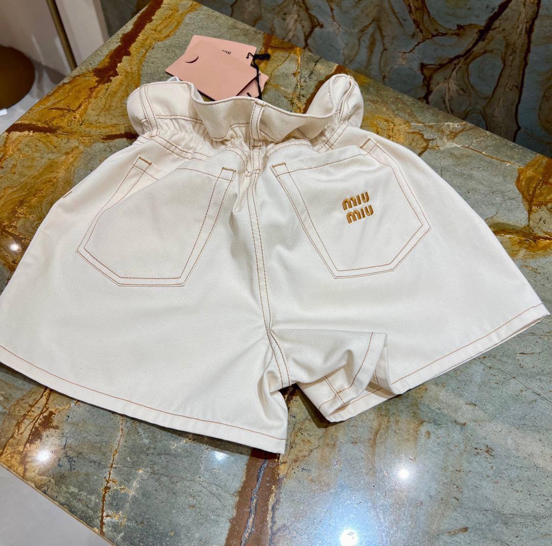 Трендовые шорты Miu Miu BP-49862 Трендовые шорты Miu Miu BP-49862