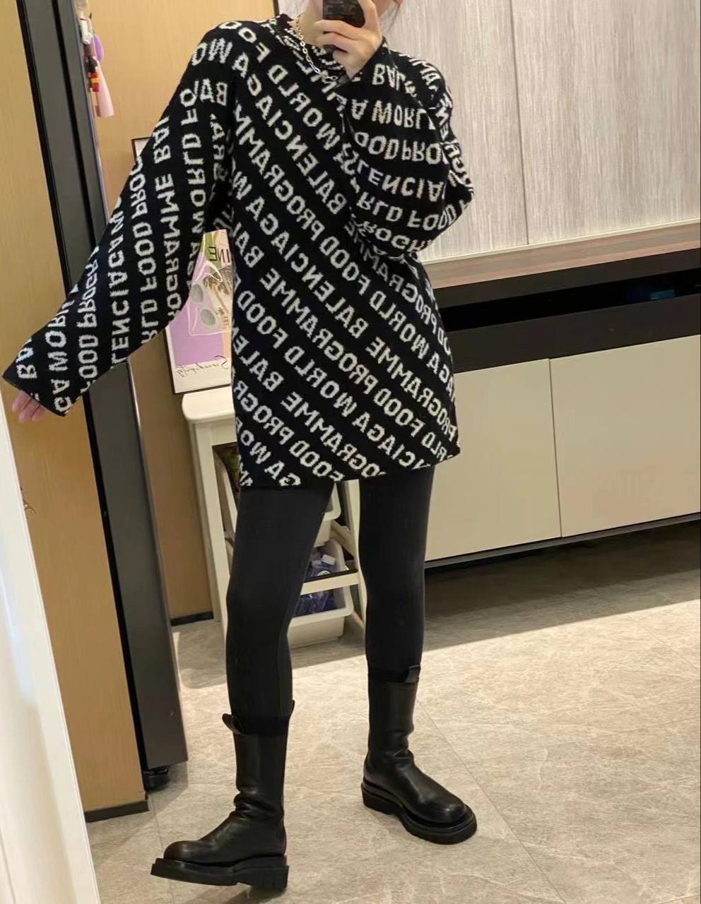 Свитер женский Balenciaga элитный BP-22034 Свитер женский Balenciaga элитный BP-22034