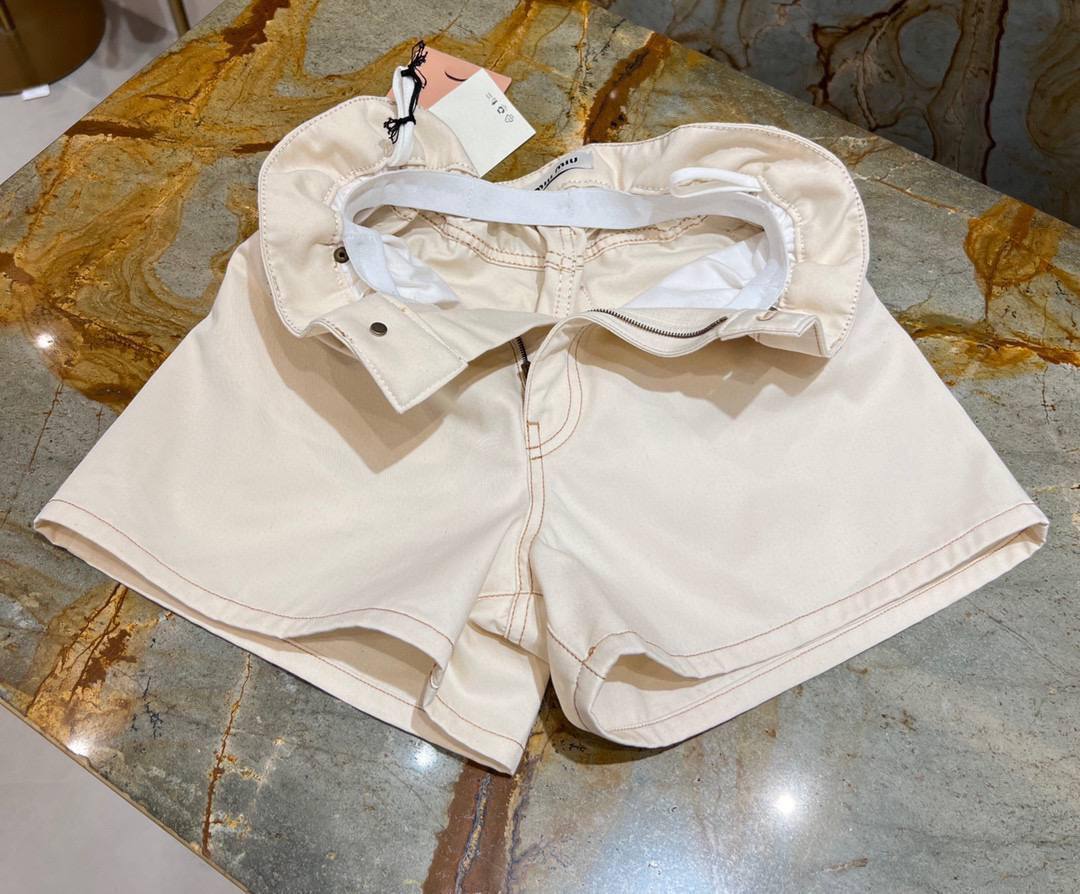 Трендовые шорты Miu Miu BP-49862 Трендовые шорты Miu Miu BP-49862