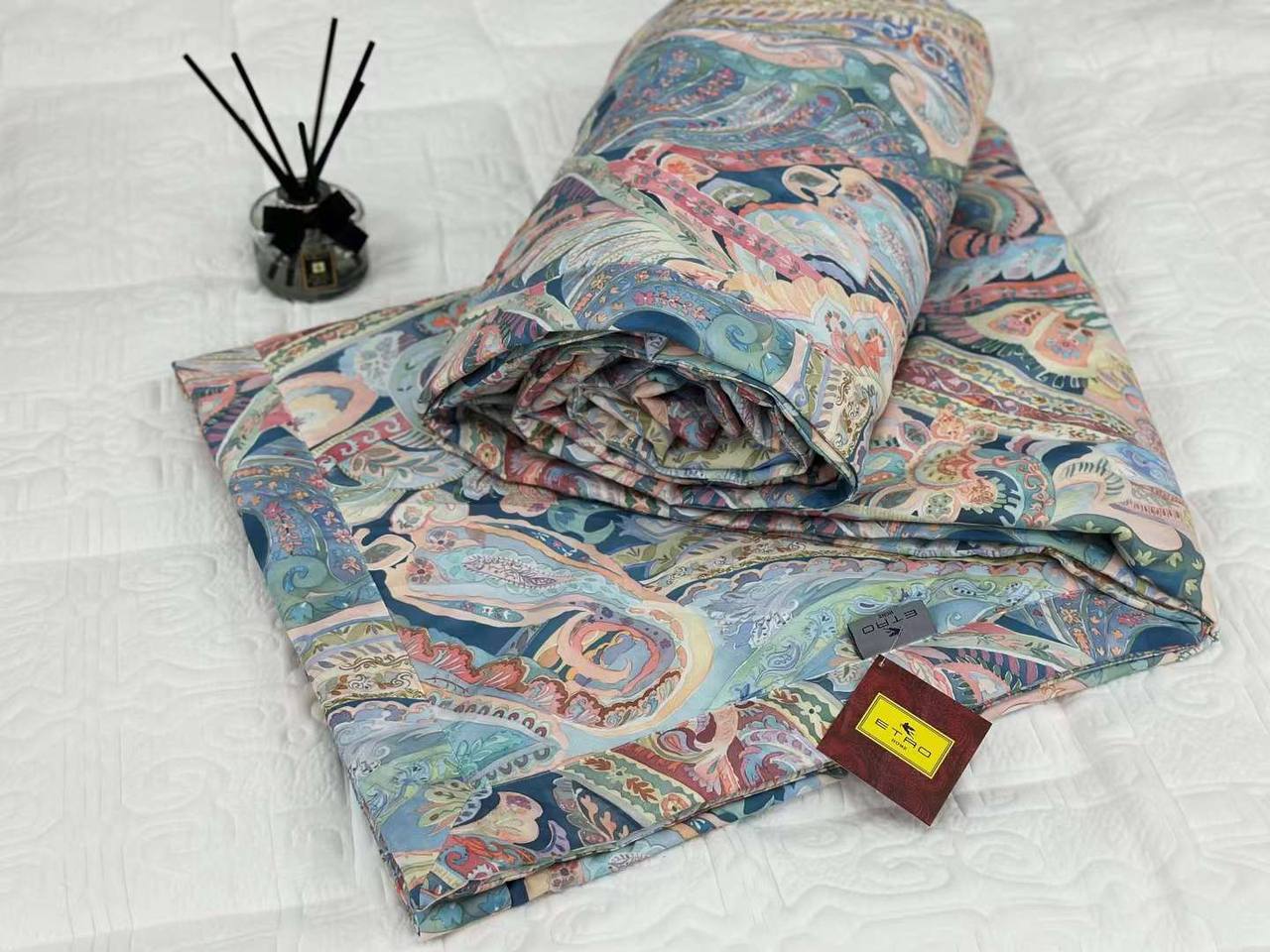 Премиум одеяло ETRO BP-33303 Премиум одеяло ETRO BP-33303