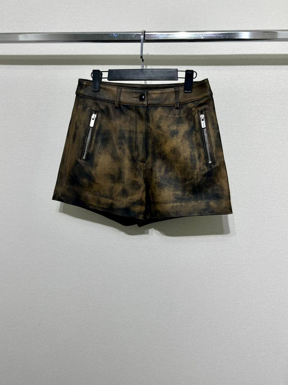 Кожаные шорты Miu Miu премиум BP-46579 Кожаные шорты Miu Miu премиум BP-46579