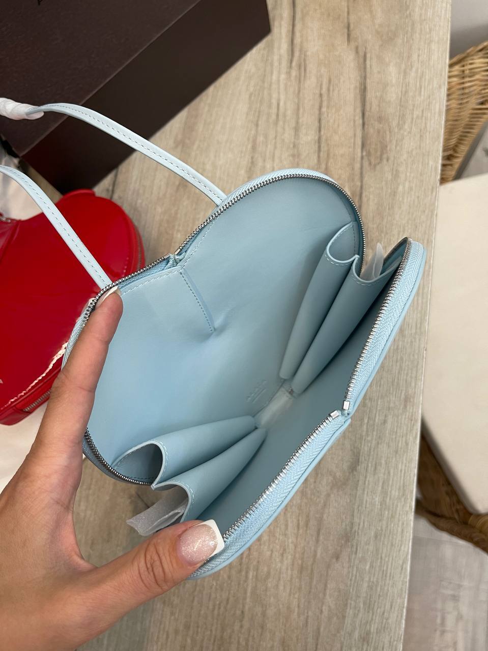 Сумка элитная женская Alaia BP-52717 Сумка элитная женская Alaia BP-52717