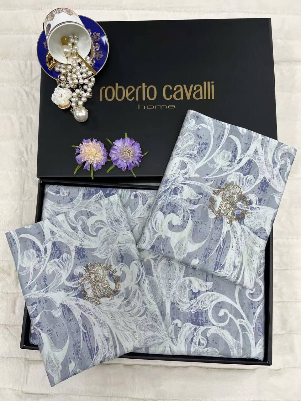 Постельное белье серебристо-серое Roberto Cavalli BP-18104 Постельное белье серебристо-серое Roberto Cavalli BP-18104