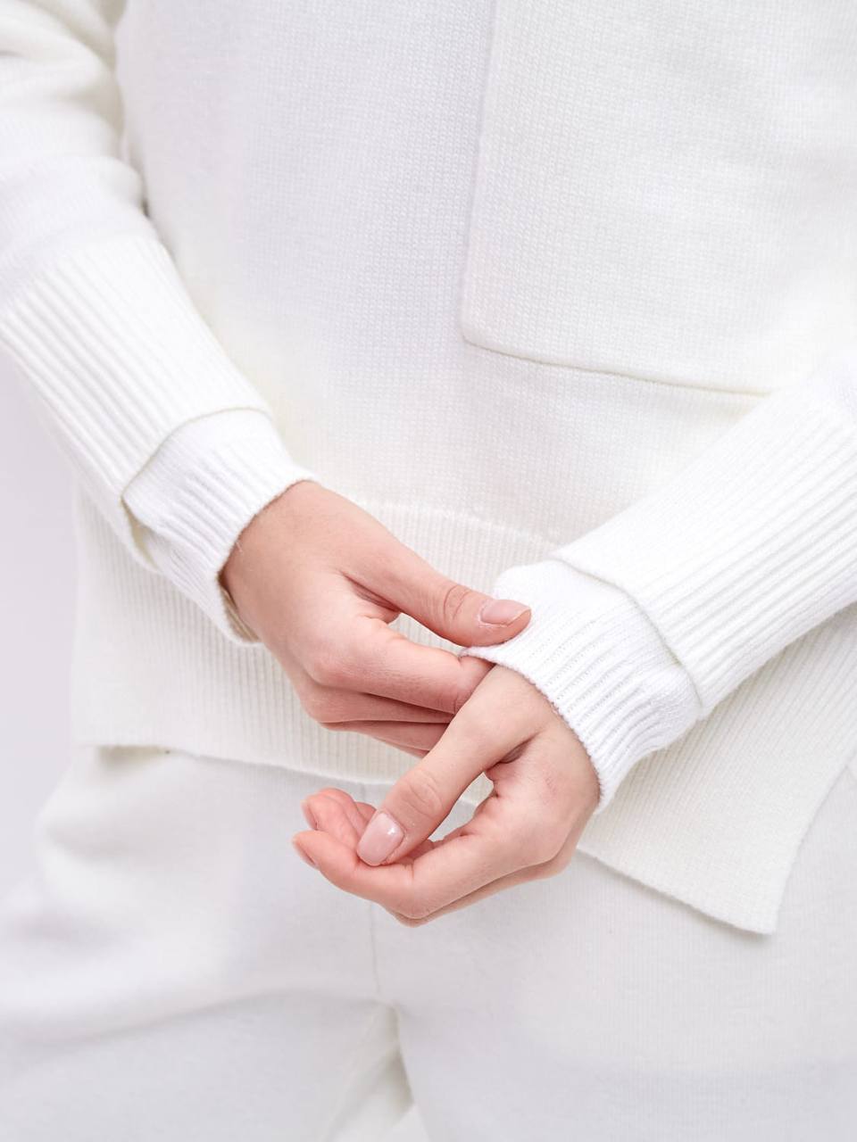 Элитный женский костюм BC BP-23982 Элитный женский костюм BC BP-23982