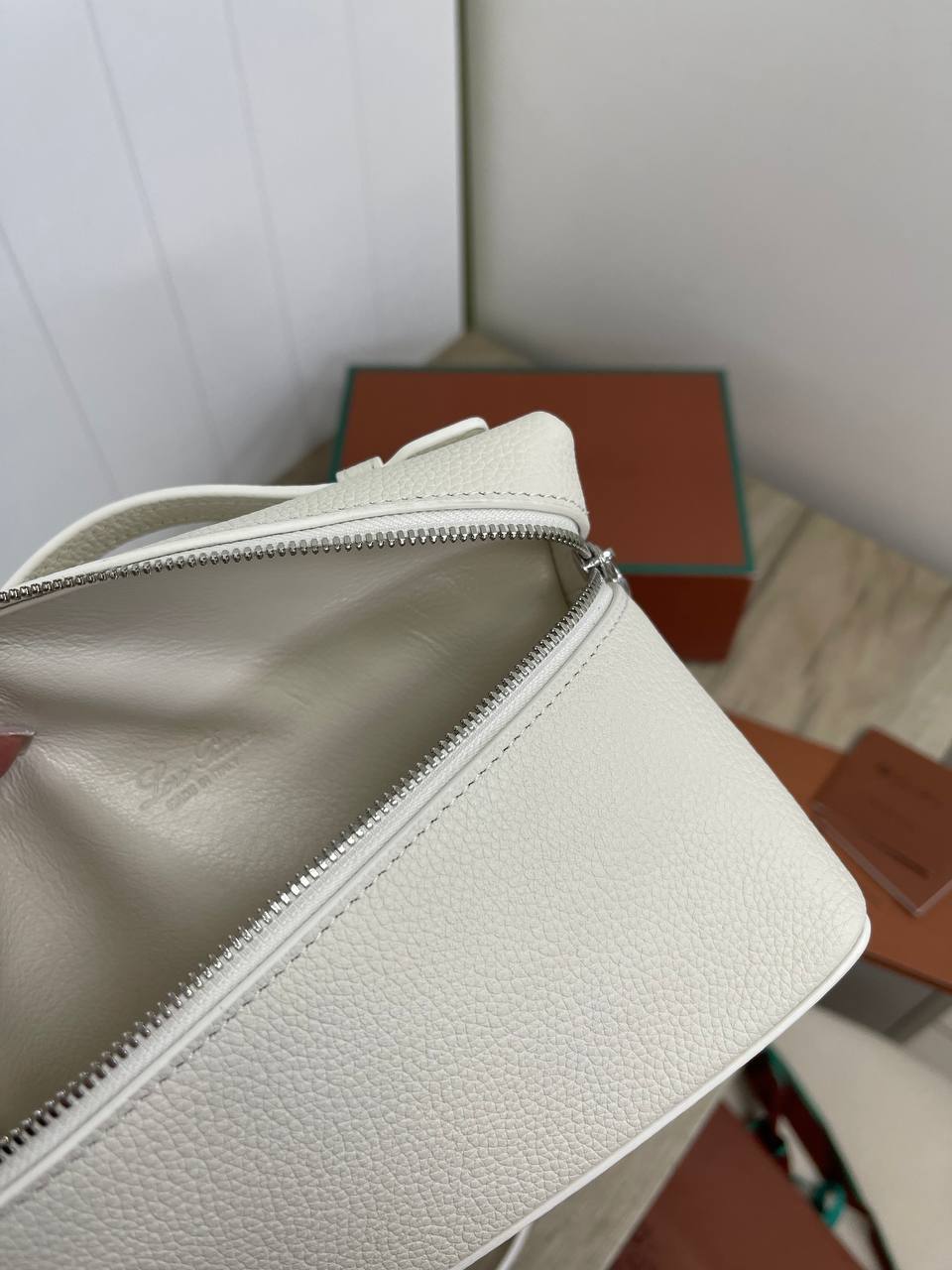 Повседневная женская сумка Loro Piana BP-33675 Повседневная женская сумка Loro Piana BP-33675