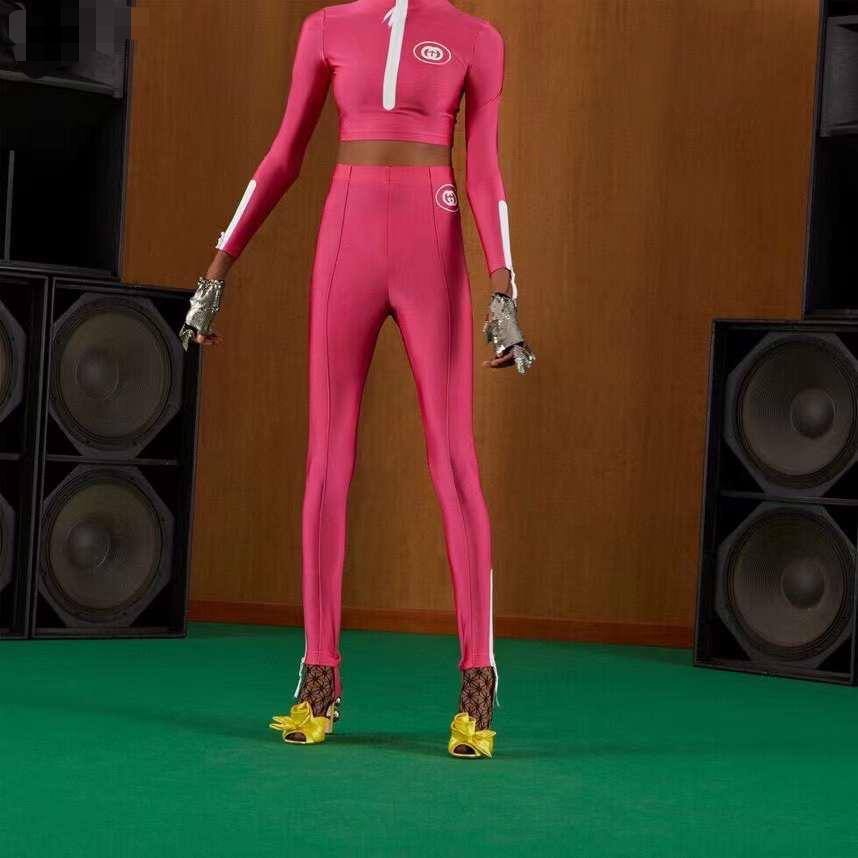 Gucci спортивный костюм BP-20881 трендовый Gucci спортивный костюм BP-20881 трендовый