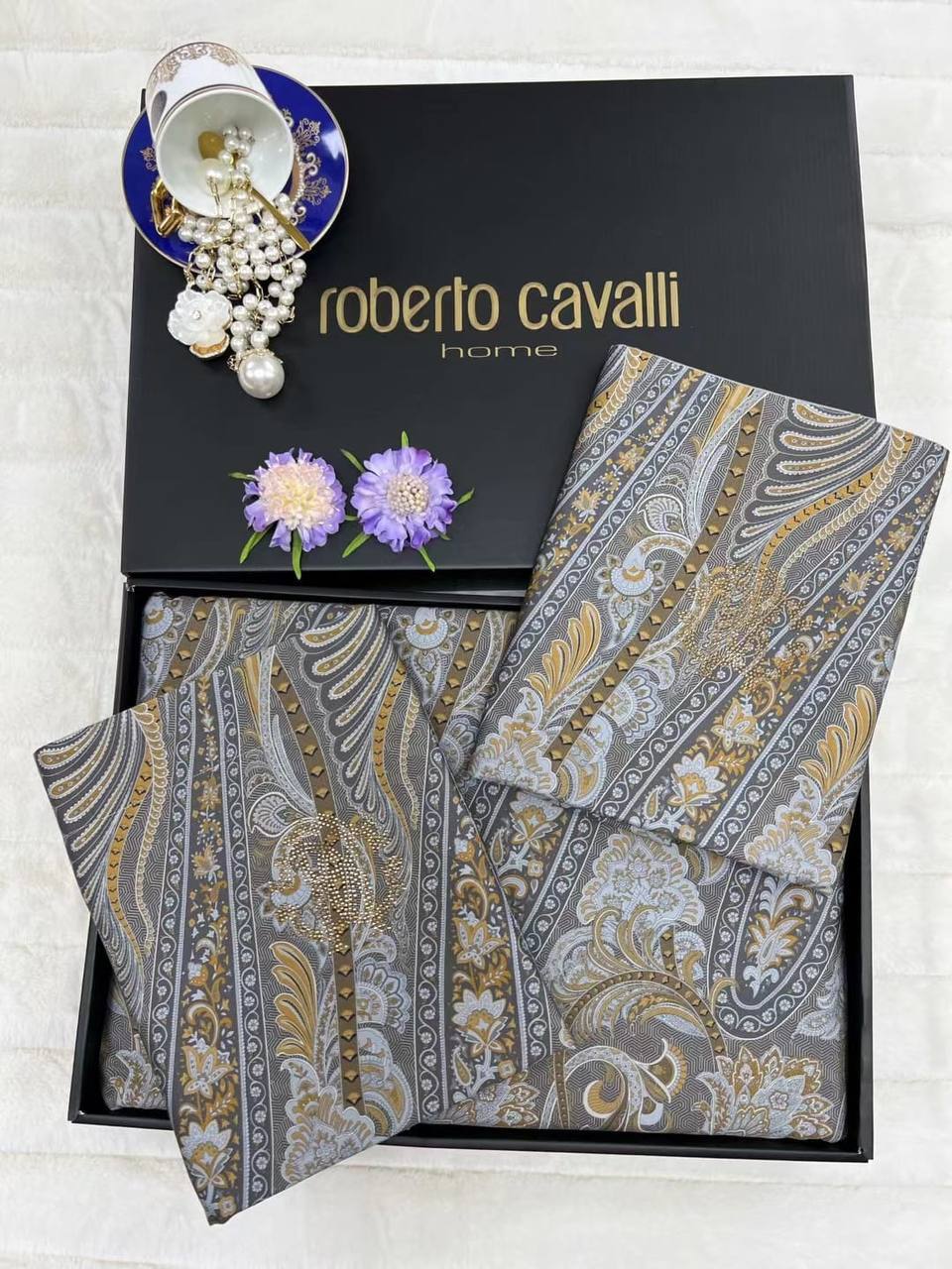 Постельное белье серо-бежевое Roberto Cavalli BP-18099 Постельное белье серо-бежевое Roberto Cavalli BP-18099