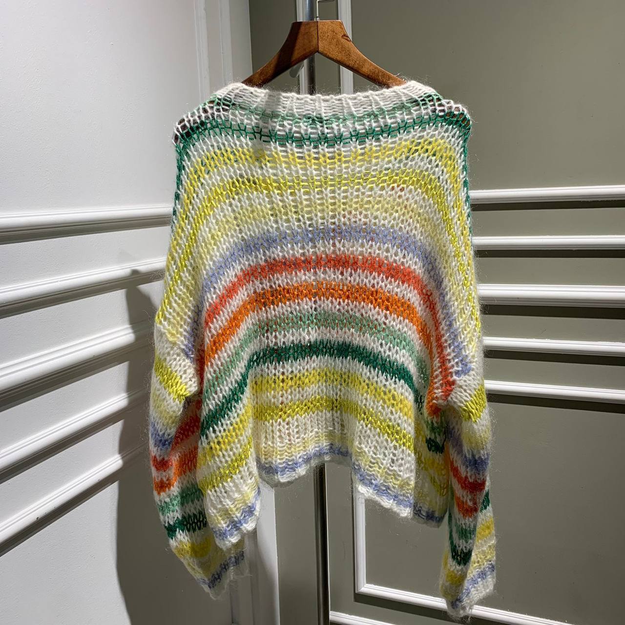 Свитер Loewe коллекционный BP-18561 Свитер Loewe коллекционный BP-18561