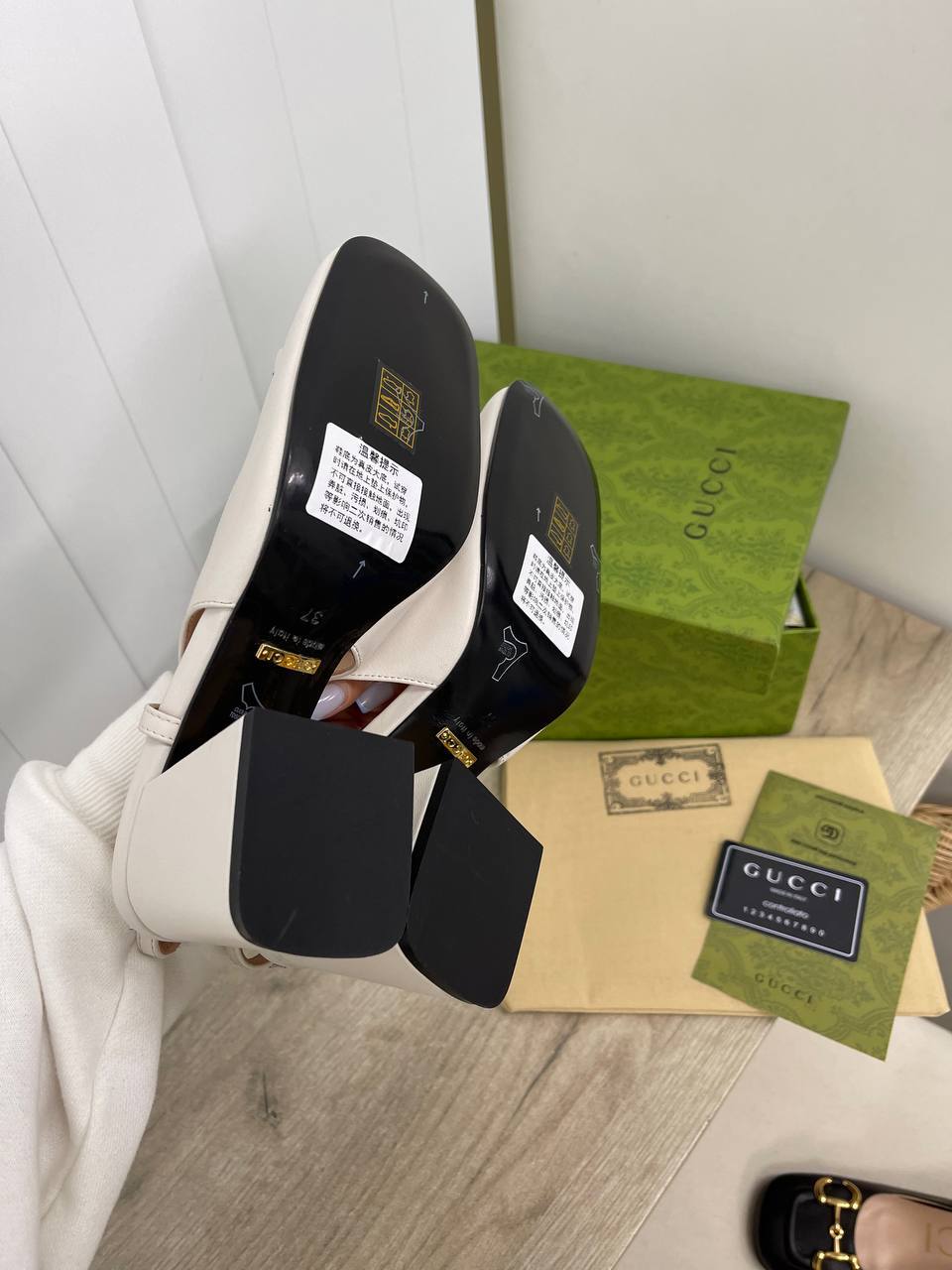 Босоножки эксклюзивные Gucci BP-32823 Босоножки эксклюзивные Gucci BP-32823