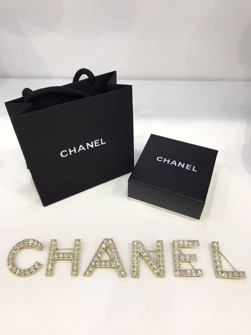 Коллекционная брошь 1шт Chanel BP-16563 Коллекционная брошь 1шт Chanel BP-16563