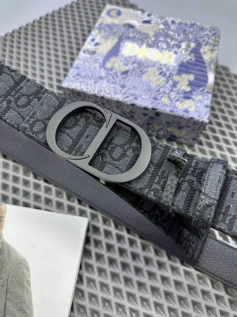 Christian Dior ремень двухсторонний BP-36948 Christian Dior ремень двухсторонний BP-36948