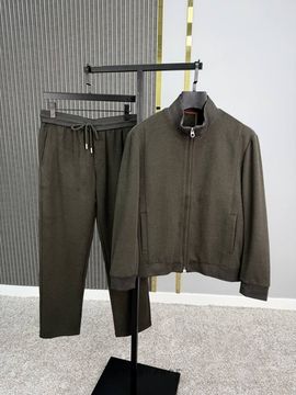 Костюм прогулочный оливковый от Loro Piana BP5-432967