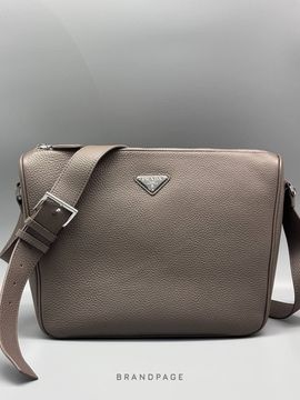 Сумка-мессенджер серо-коричневая от Prada BP5-311628