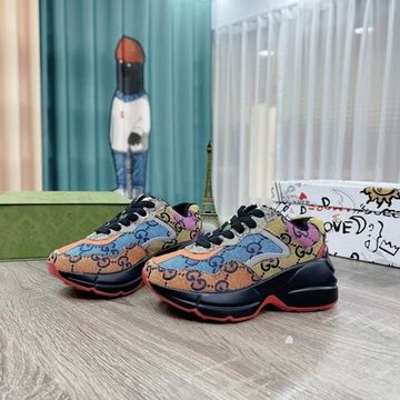 Кроссовки из высококачественных материалов Gucci BP-24868