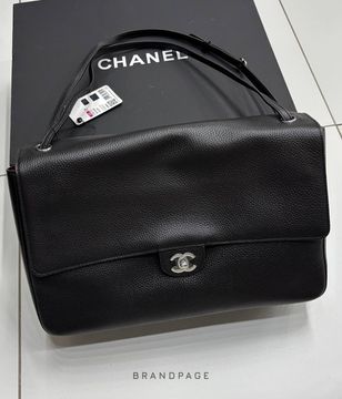 Сумка чёрная от Chanel BP5-752040