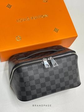 Несессер чёрно-серый от Louis Vuitton BP5-930073