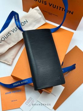 Кошелёк чёрный от Louis Vuitton Brazza BP5-062047