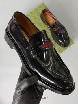 Лоферы чёрные от Gucci BP5-397964