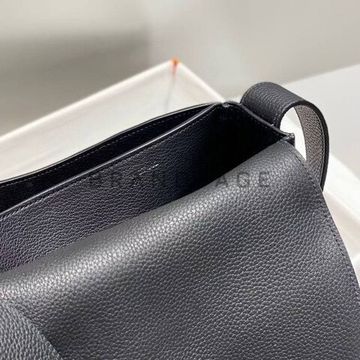 Сумка через плечо из натуральной кожи Hermes BPLUX12601