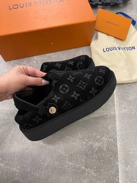 Меховые тапочки Louis Vuitton BP-43796