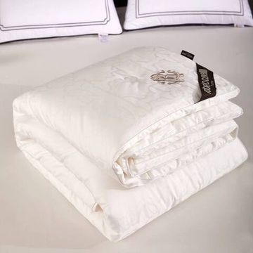 Роскошное одеяло Roberto Cavalli BP-48742