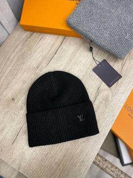 Шапка эксклюзив Louis Vuitton BP-40675