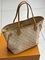 Шоппер бежевая от Louis Vuitton Neverfull MM BP5-668211 — фото 7 [TG 5238382b691d-007]