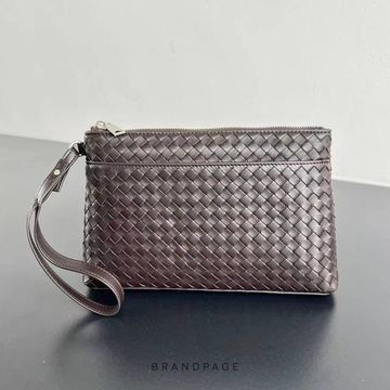 Клатч тёмно-коричневый от Bottega Veneta Intrecciato Piccolo Prism Pouch BP5-953544