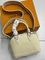 Сумка молочная от Louis Vuitton Alma BB BP5-936460 — фото 1 [TG 10df3b1af567-001]